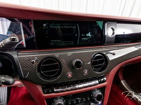 Used 2022 Rolls-Royce Ghost Black Badge image 34