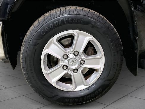 Used 2016 Toyota Tundra SR5 w/ SR5 Upgrade Package image 10