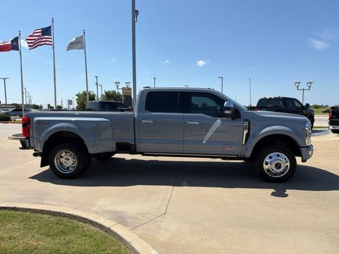 Used 2026 Ford F450 Platinum w/ Platinum Plus Package AWD/4WD image 6
