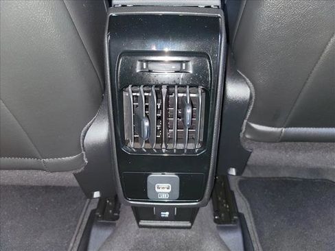 Used 2022 Jeep Compass Latitude image 17