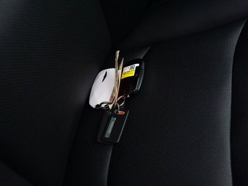 New 2026 Genesis GV70 2.5T image 23