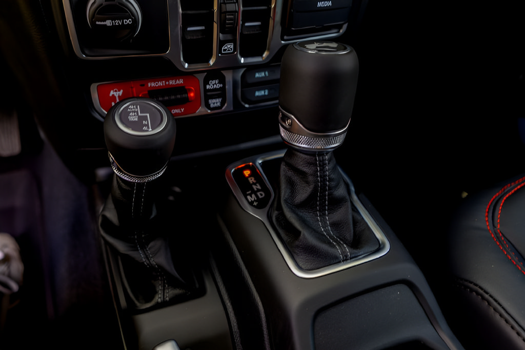 New 2026 Jeep Wrangler Unlimited Rubicon 392 w/ Quick Order Package 27X Moab AWD/4WD image 16