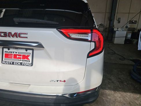 Used 2022 GMC Terrain AT4 w/ Tech Package AWD/4WD image 35