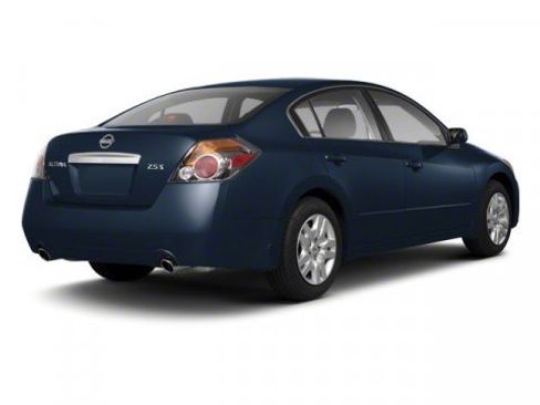 Used 2010 Nissan Altima 2.5 S image 2