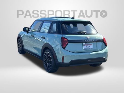 New 2026 MINI Cooper S image 2