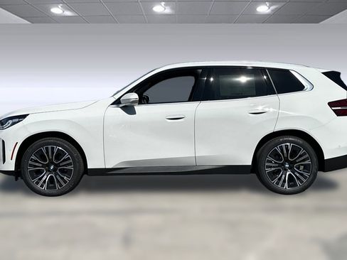 Used 2025 BMW X3 xDrive30i w/ Convenience Package image 2