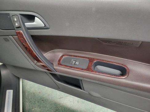 Used 2012 Volvo C70 T5 image 39