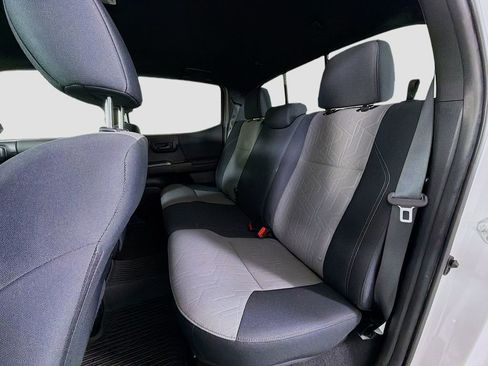 Used 2023 Toyota Tacoma TRD Off-Road image 24