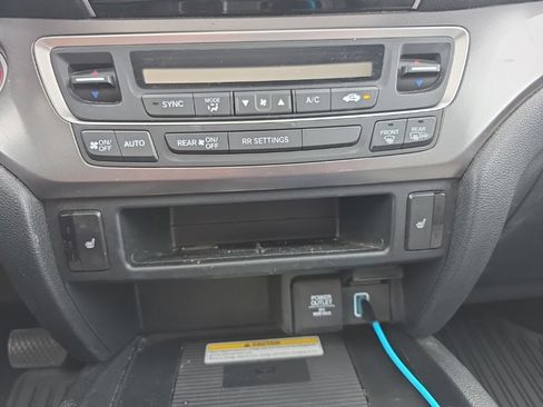 Used 2023 Honda Passport EX-L image 19