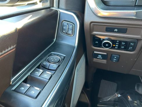 Used 2025 Ford F150 King Ranch w/ FX4 Off-Road Package AWD/4WD image 19