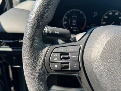 Used 2024 Honda HR-V LX image 20
