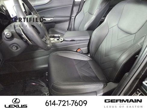 Certified 2025 Lexus NX 300h AWD w/ Luxury Package image 18