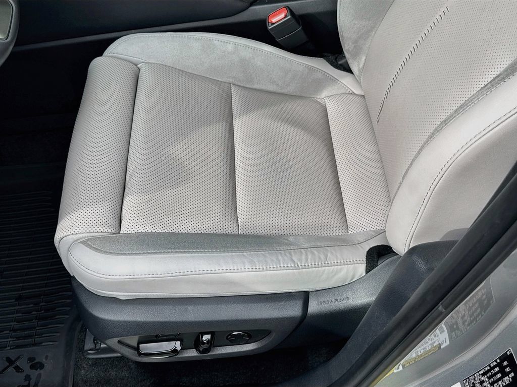 Used 2025 Lexus TX 350 AWD w/ Technology Package image 22