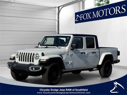 Certified 2023 Jeep Gladiator Overland