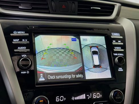 Used 2016 Nissan Murano Platinum w/ Platinum Technology Package image 17