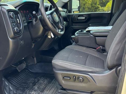 Used 2021 Chevrolet Silverado 3500 W/T w/ WT Convenience Package AWD/4WD image 9