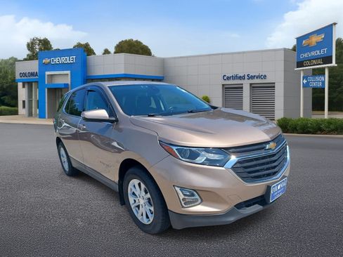 Used 2019 Chevrolet Equinox LT AWD/4WD image 2