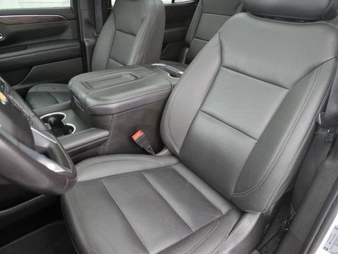 Used 2022 Chevrolet Tahoe LT w/ Luxury Package image 29