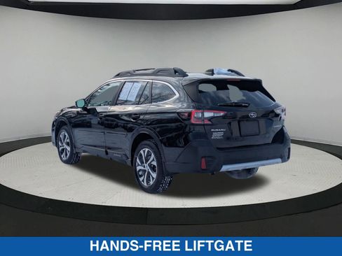 Used 2022 Subaru Outback Limited image 6
