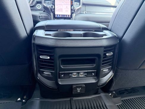 Used 2024 RAM 3500 Limited AWD/4WD image 26