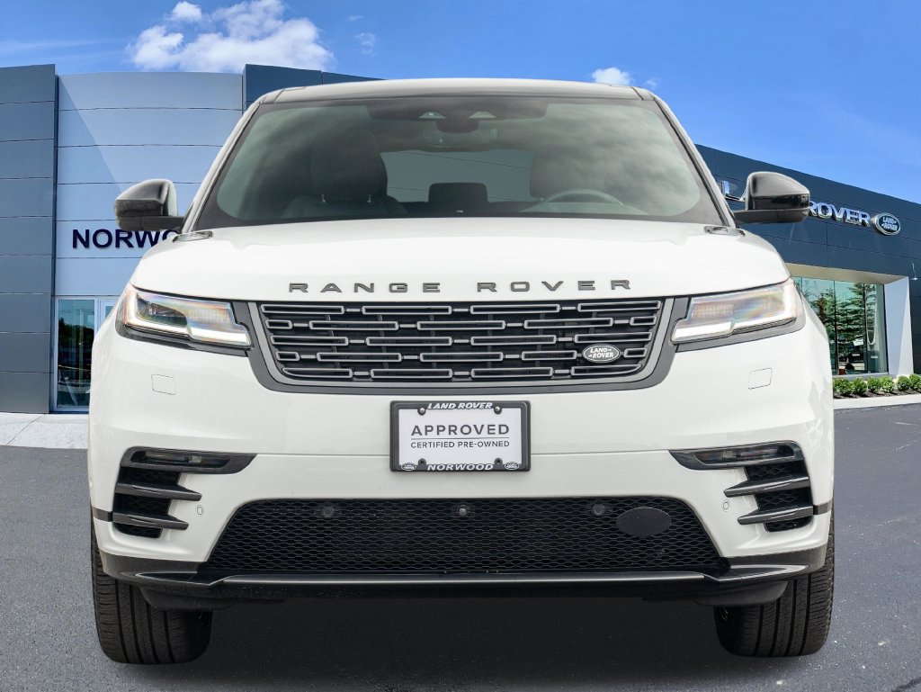 Certified 2026 Land Rover Range Rover Velar Dynamic SE AWD/4WD image 2
