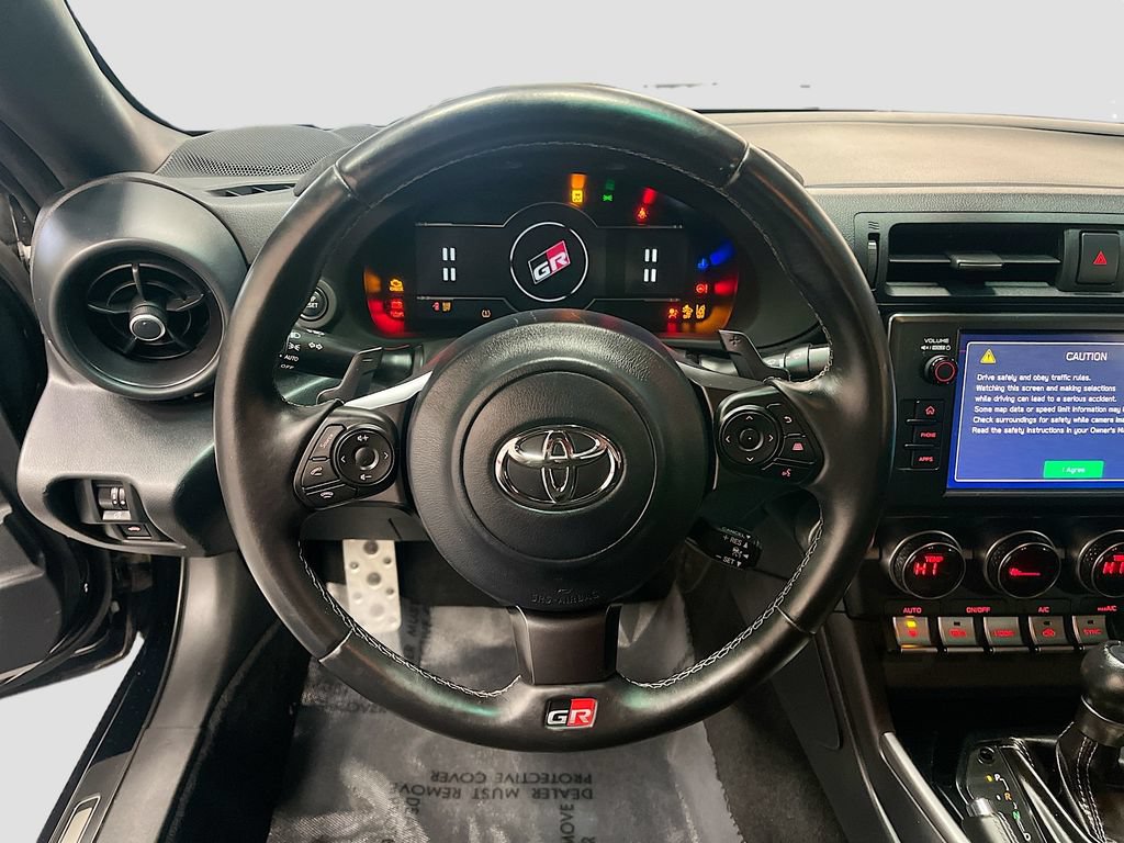 Used 2023 Toyota GR86 Premium w/ ALL Weather Mat Package (TMS) RWD image 11