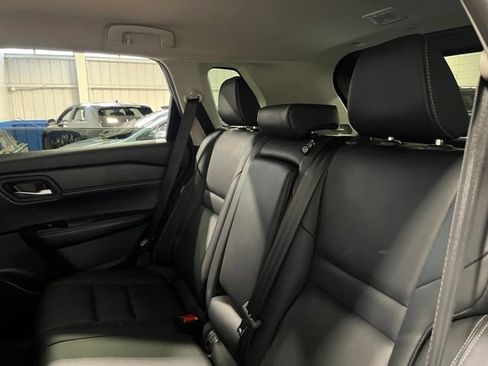 Used 2026 Nissan Rogue SL FWD image 19