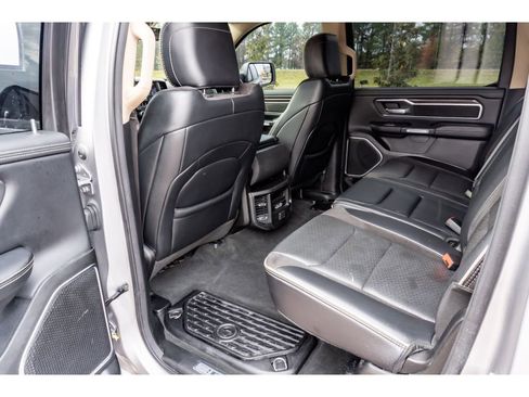 Used 2021 RAM 1500 Laramie w/ Off Road Group image 12