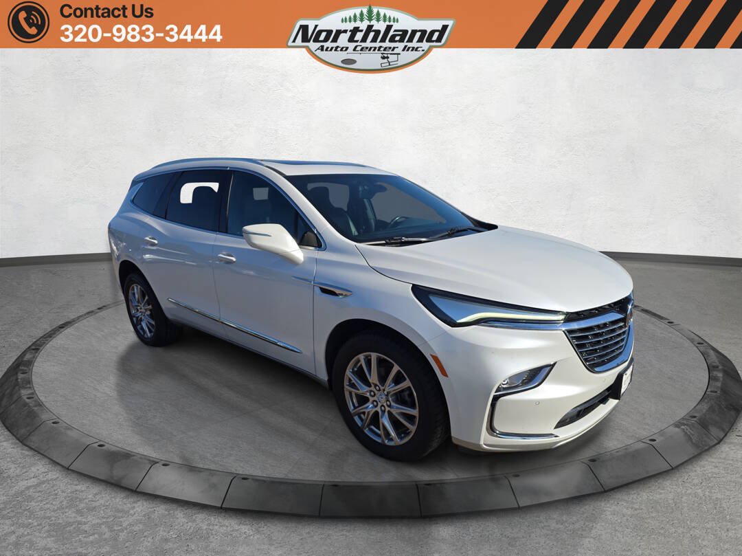 Used 2023 Buick Enclave Essence w/ Experience Buick Package AWD/4WD image 3