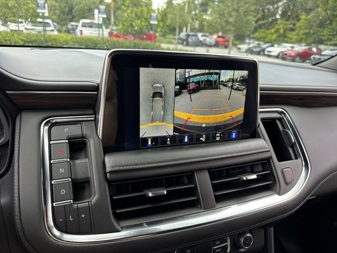 Used 2022 Chevrolet Tahoe LT w/ LT Signature Package RWD image 49