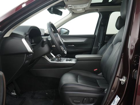 Certified 2024 MAZDA CX-90 Plug-In Hybrid w/ Premium Pkg AWD/4WD image 25