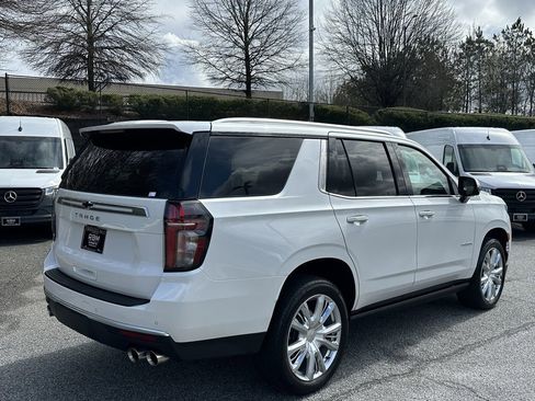 Used 2024 Chevrolet Tahoe High Country w/ Premium Package image 8