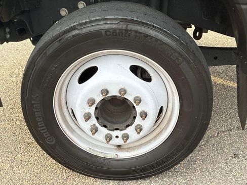 Used 2022 Ford F450 XLT w/ XLT Value Package image 18