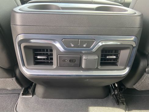 Used 2022 Chevrolet Silverado 2500 High Country AWD/4WD image 16