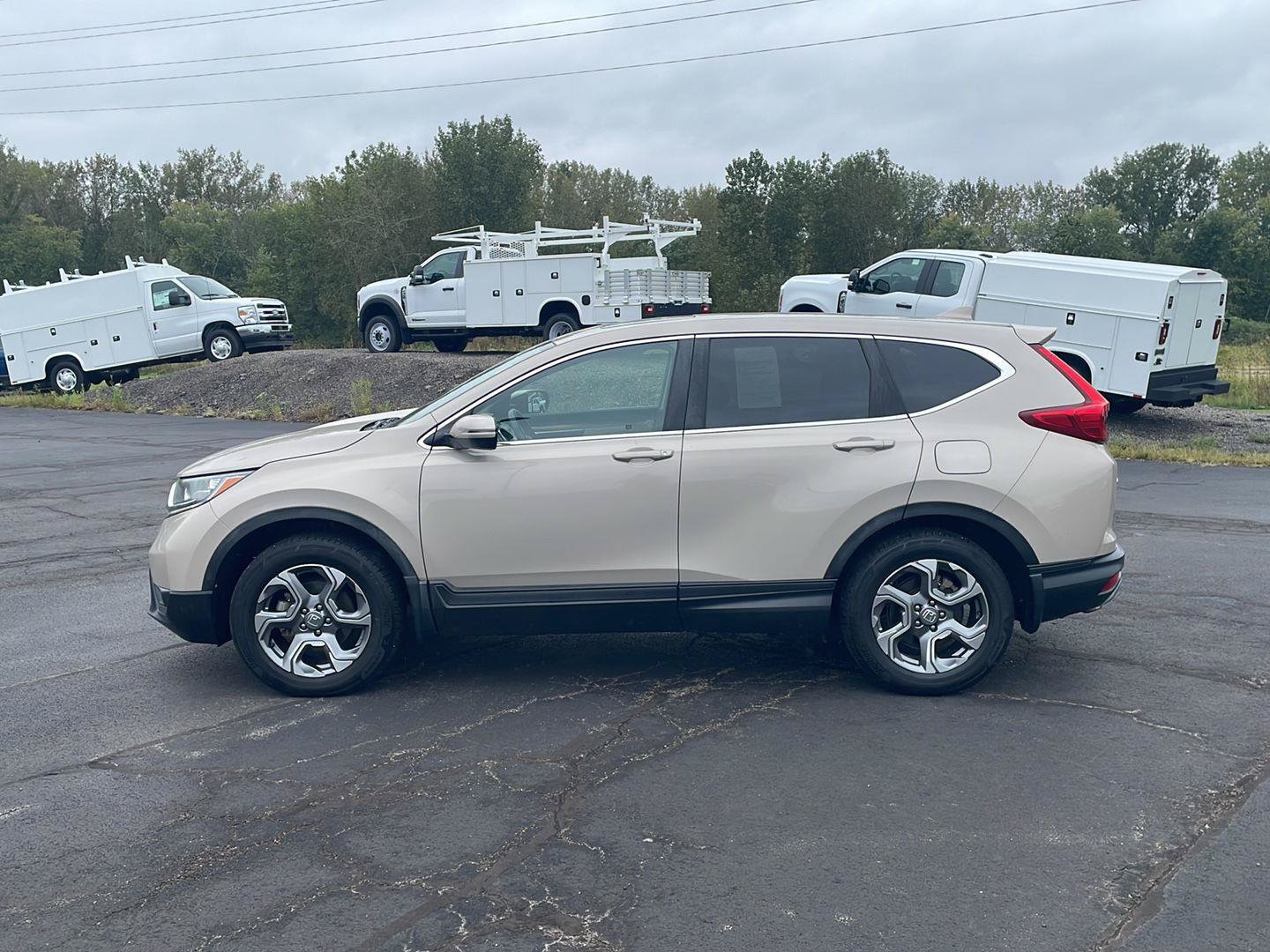 Used 2018 Honda CR-V EX-L image 2