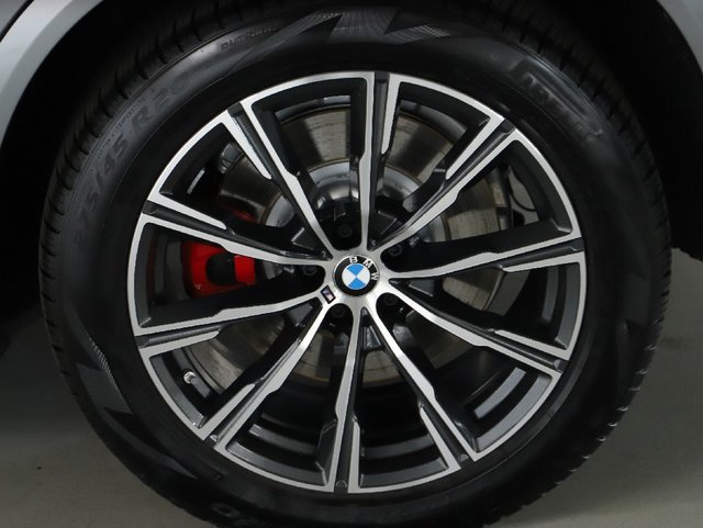 Used 2026 BMW X5 M60i AWD/4WD image 46