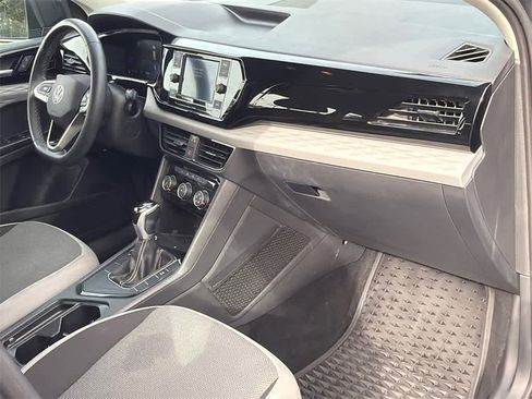 Used 2024 Volkswagen Taos S image 13