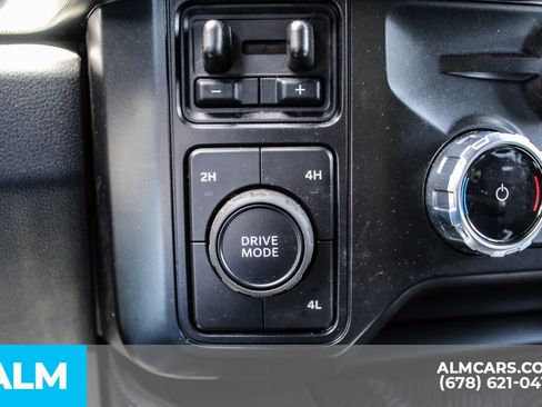 Used 2025 Ford F450 Platinum w/ FX4 Off-Road Package AWD/4WD image 35