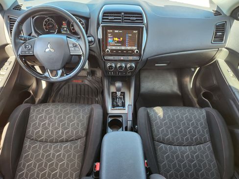 Used 2025 Mitsubishi Outlander Sport LE AWD/4WD image 21