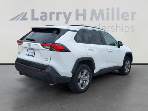 Certified 2025 Toyota RAV4 XLE image 5