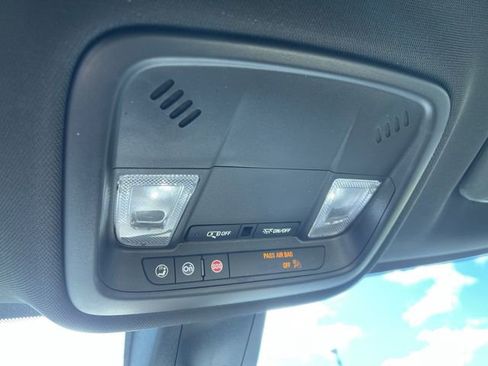 Used 2023 Chevrolet Traverse LS w/ Safety Package image 34