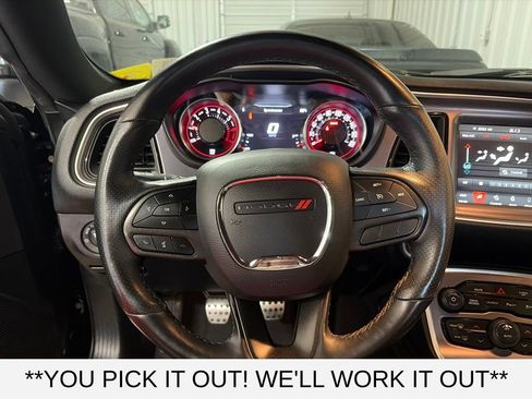 Used 2022 Dodge Challenger R/T Scat Pack RWD image 11