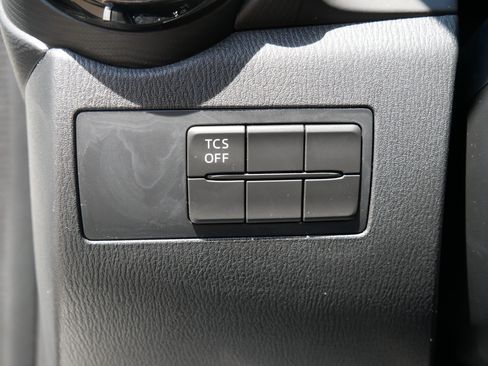 Used 2019 MAZDA CX-3 Touring AWD/4WD image 8
