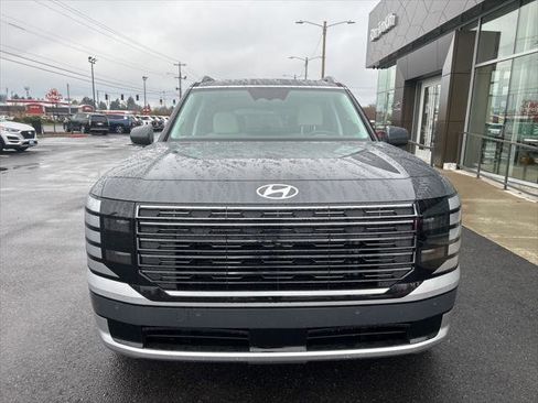 New 2026 Hyundai Palisade Calligraphy image 2