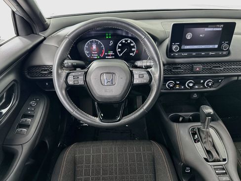 Used 2023 Honda HR-V Sport image 21