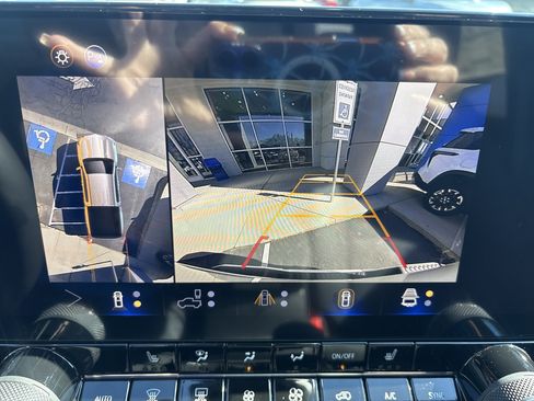 New 2026 Chevrolet Colorado LT w/ LT Convenience Package image 44