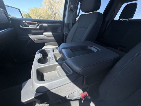 Used 2023 GMC Sierra 1500 SLE image 22