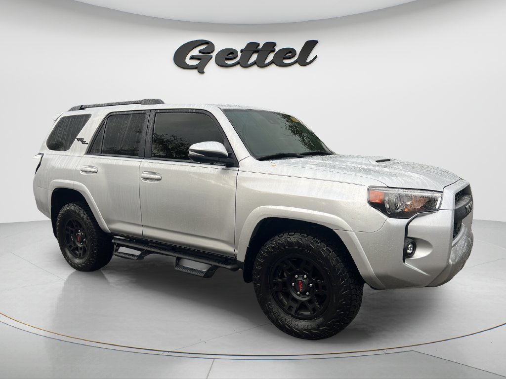 Certified 2021 Toyota 4Runner TRD Off-Road Premium w/ Moonroof Package AWD/4WD image 3