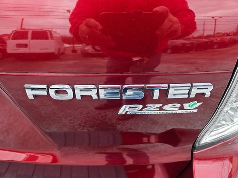 Used 2012 Subaru Forester 2.5X Premium image 12