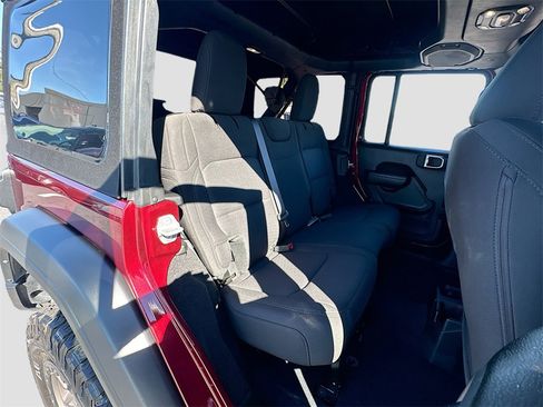 Used 2022 Jeep Wrangler Unlimited Sport image 24